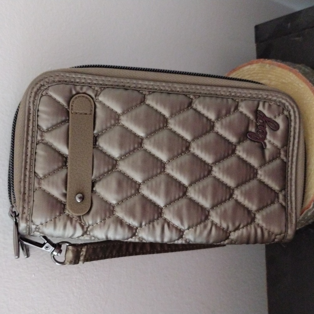NWOT Lug Tram Zip around Metallic Walnut